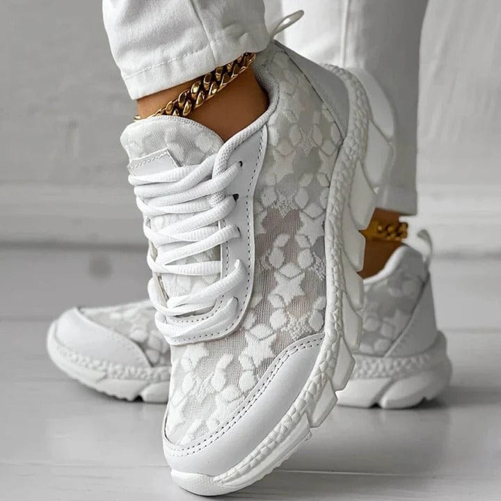 Sienna Bloom Lace Runners