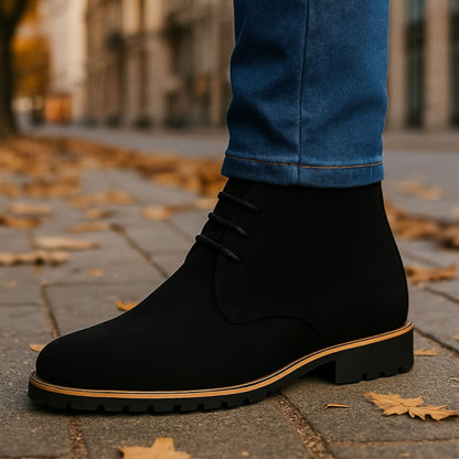 Orvella Classic Leather Chukka Boots