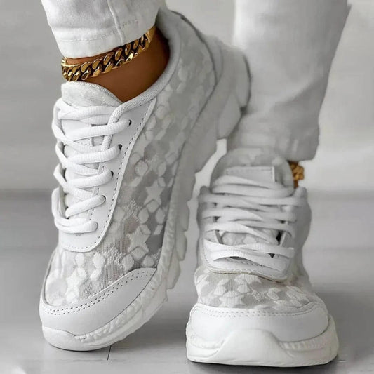 Sienna Bloom Lace Runners
